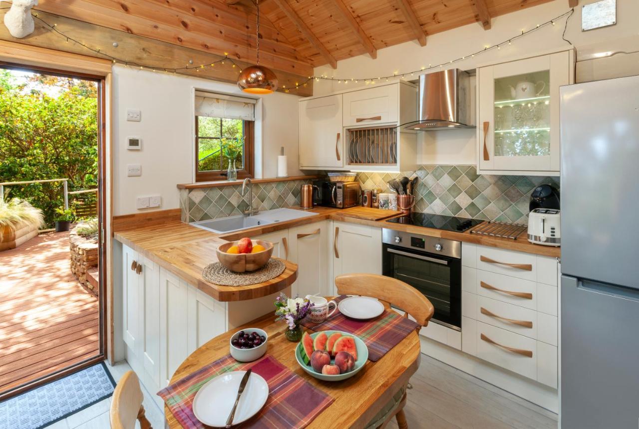 Porthole Log Cabin Minehead Dış mekan fotoğraf